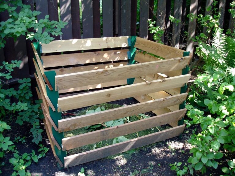 Make the EASIEST City-Friendly Compost Bin DIY | Meaghan Grows